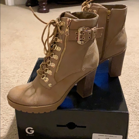 Guess Boots - Picture 4 of 5